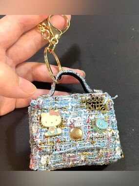 Hello Kitty Tweed Mini Bag Keychain - Light Blue, White & Gold